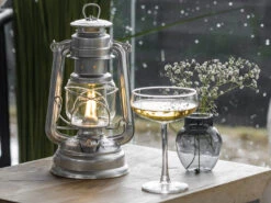 Original Feuerhand Stormlantaarn Zink LED -Bialettited Winkel image 276