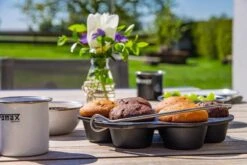 Petromax Cast Iron Muffin Pan -Bialettited Winkel image 285