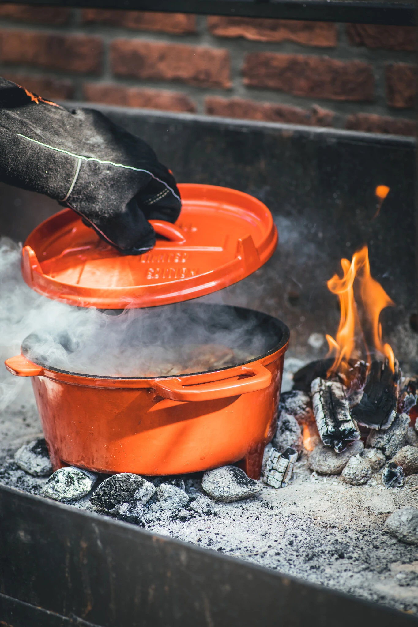 The Windmill Premium Dutch Oven 4,5 Quarts Limited Edition Geëmailleerd 8 The Windmill Premium Dutch Oven 4,5 Quarts Limited Edition Geëmailleerd - Afbeelding 6