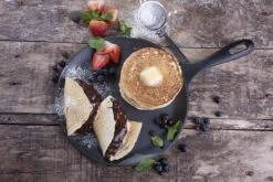 Victoria Cast Iron Comal Griddle -Bialettited Winkel image 573