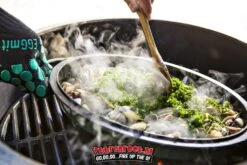 Big Green EggDutch Oven Oval -Bialettited Winkel image 592